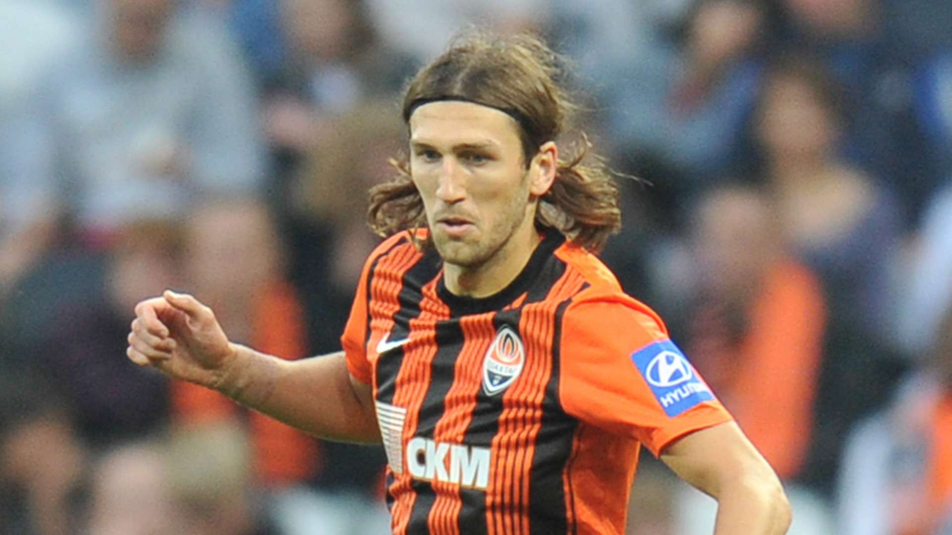 一名技術出 一名技術出