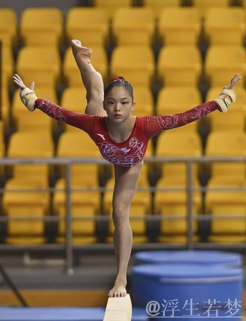 中国女子体操队摘得亚锦赛团体桂冠 中国女子体操队摘得亚锦赛团体桂冠