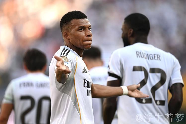 3:0！姆巴佩一条龙破门+超级世界波，连破2大纪录，皇马终结3连平